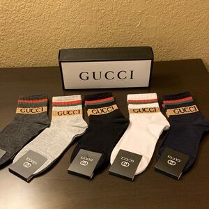 Gucci Women's Casual Socks in Gray, White, Black, and Tan